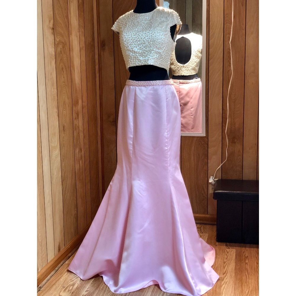 Prom Dress/ Formal Gown/ Homecoming Dress